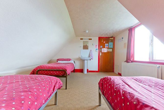 Skye Backpackers Room