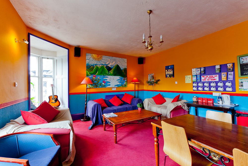Pitlochry Backpackers Hotel Lounge sofas