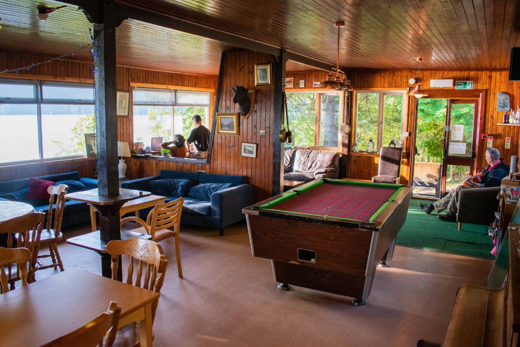 Lochside Hostel - Loch Ness- Lounge